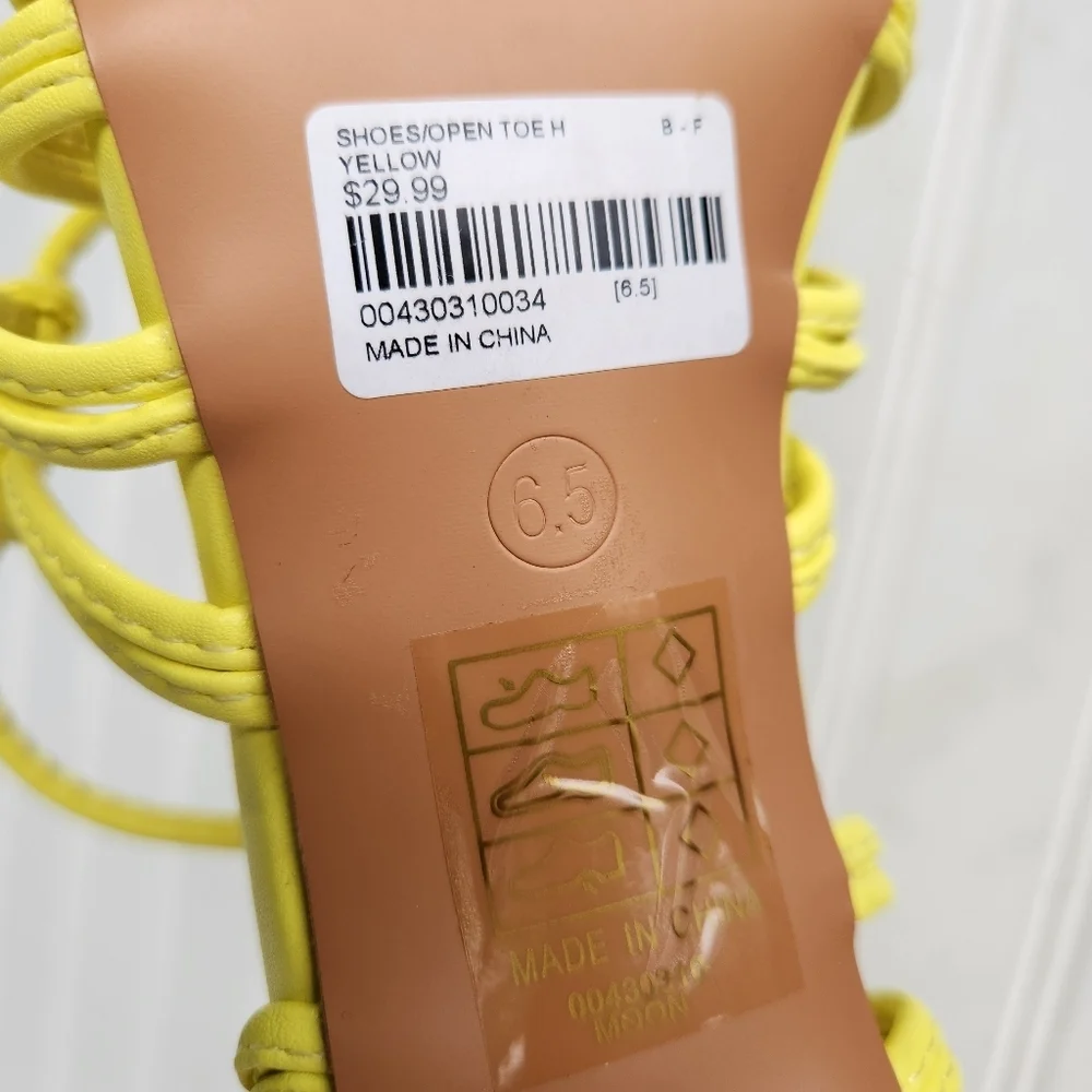 So Me yellow Strap Strappy Sandals Women Sz 6.5M US